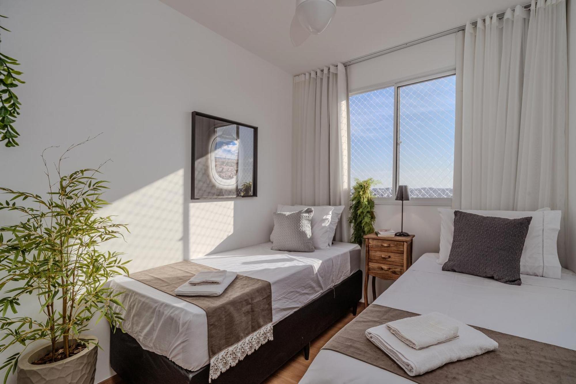 Arena Mrv, 2 Quartos,piscina,vaga|brazilian Corner Apartment *